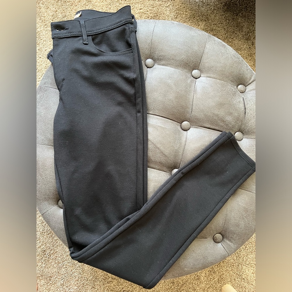 Levi 720 High Rise Super Skinny Black Pants